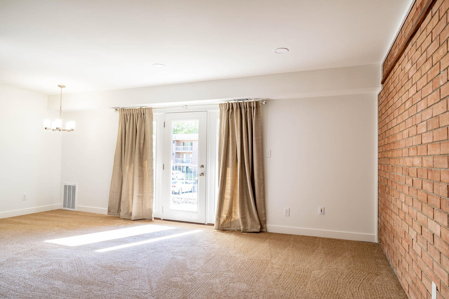 Interior view 11 of New Park