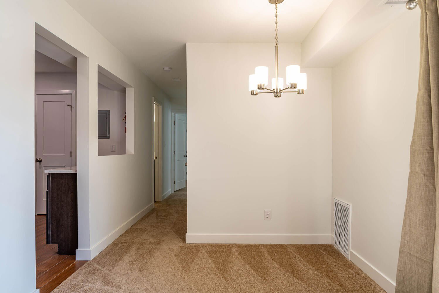 Interior view 12 of New Park