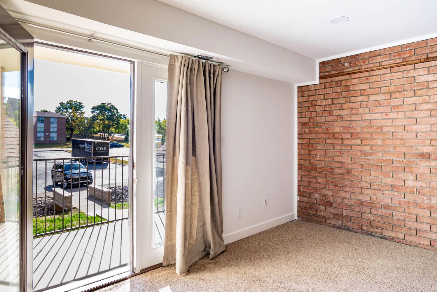 Interior view 13 of New Park